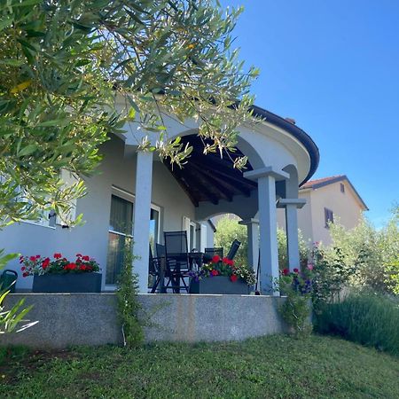 Holiday Home Mihaela Višnjan المظهر الخارجي الصورة