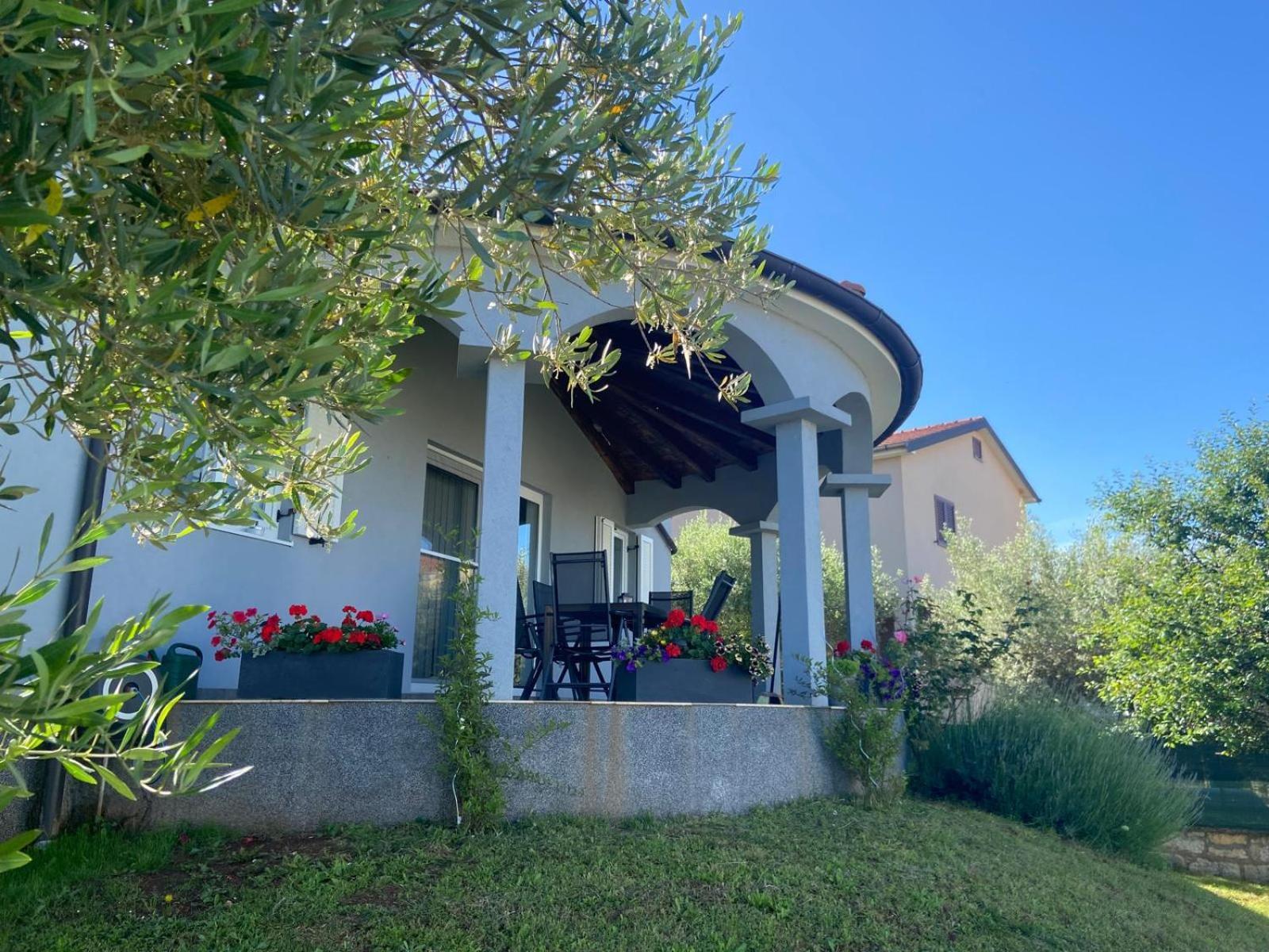 Holiday Home Mihaela Višnjan المظهر الخارجي الصورة